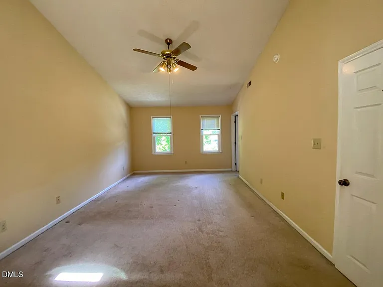 111 Westwind Ct — Photo 12