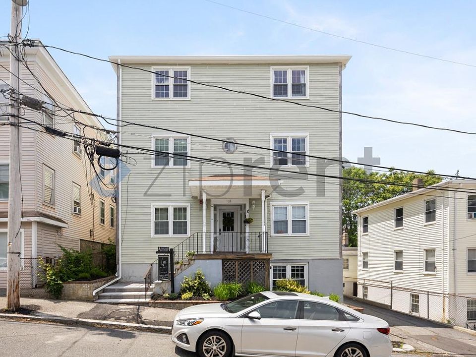 1st image of 11 Columbia Rd APT 3