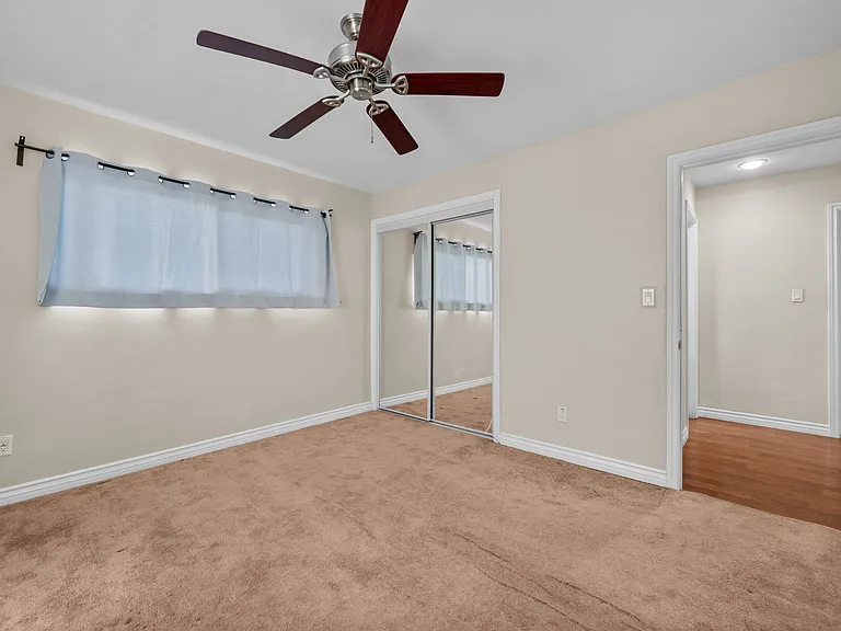 2260 Altadena Ave — Photo 18