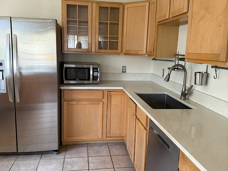 4317 SE 35th Pl — Photo 4
