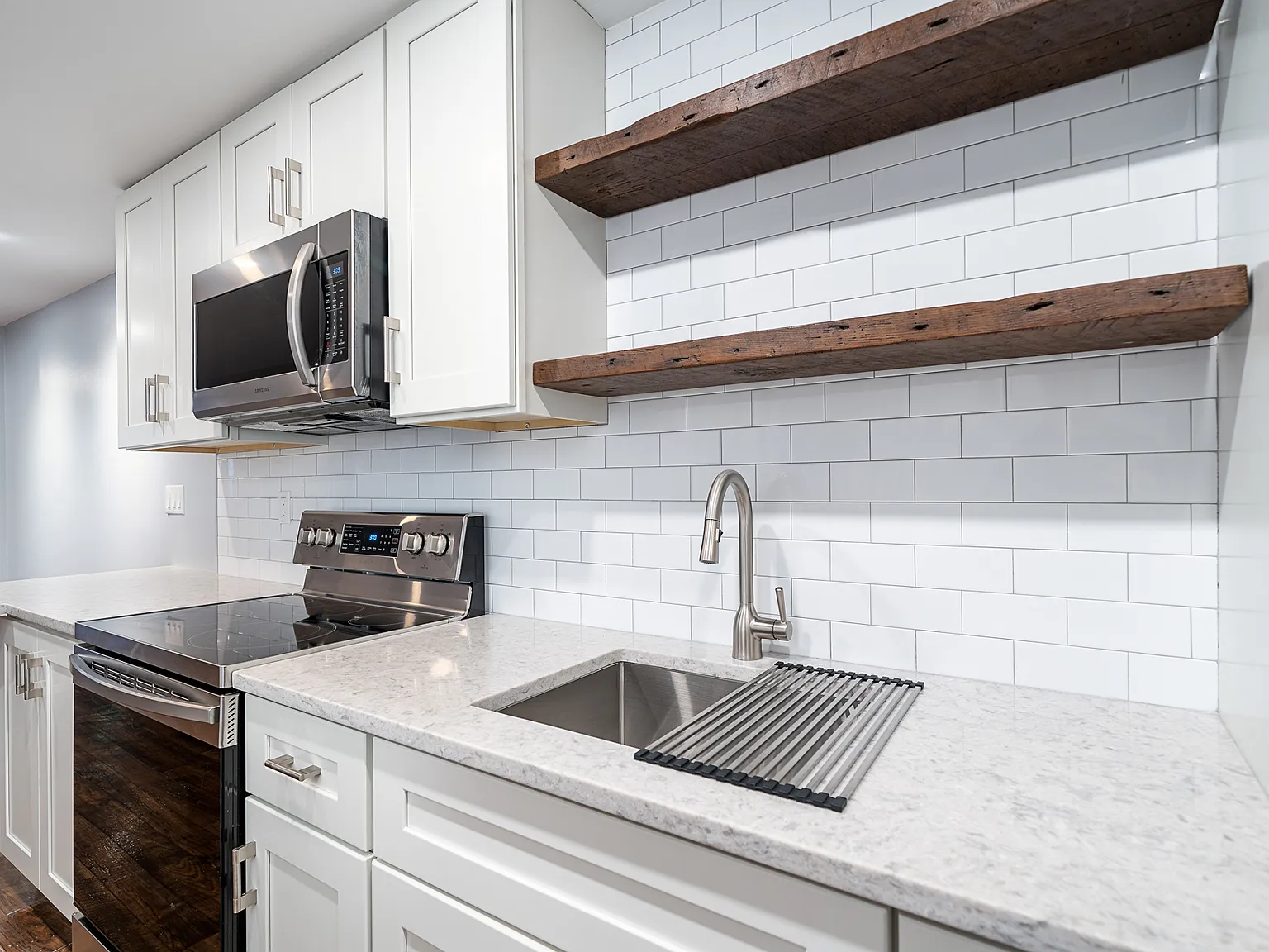 Studio, 500 sqft, $2,550 — Photo 3