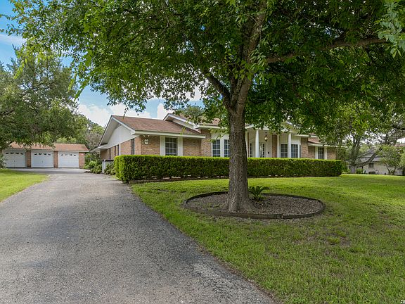 2nd image of 9418 Bluebell Dr