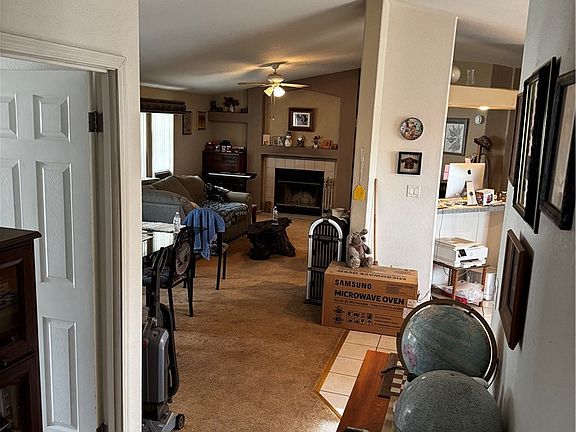 5th image of 25120 Charina Rd