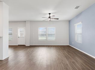 5910 Frisbee Path, Converse, TX 78109