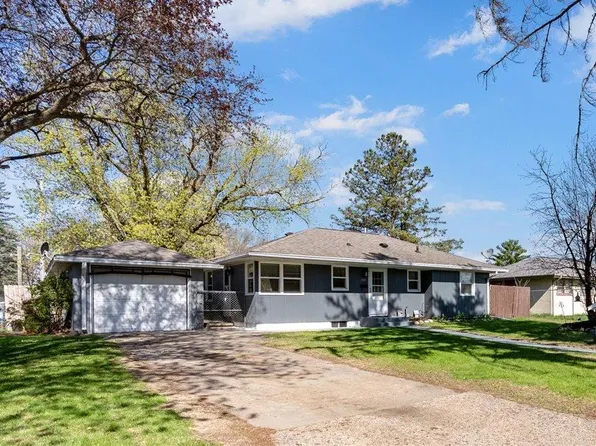 1301 9th Ave NE, Brainerd, MN 56401