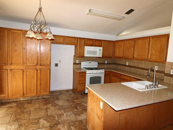 2nd image of 5241 Barbados Cir