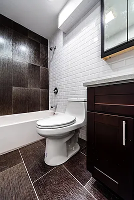 Rented by Nooklyn NYC LLC | media 16