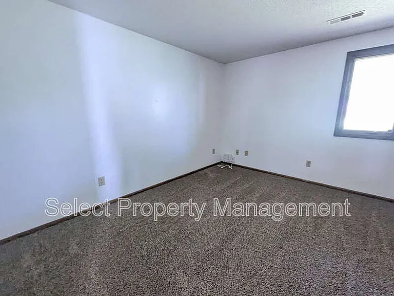 4619 Arlington Pkwy S — Photo 20