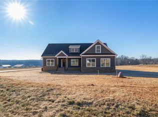 502 Troublesome Rd, Reidsville, NC 27320