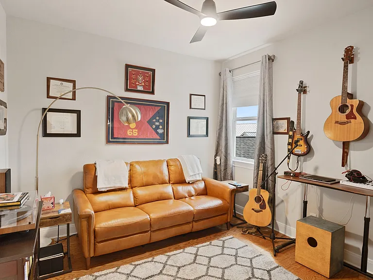 3rd bedroom on second floor with small walk-in closet