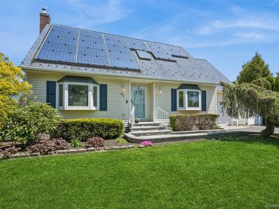 82 Jakes Lane, Calverton, NY, 11933