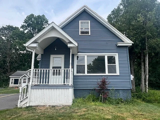 8609 Aitken Ave — Photo 1