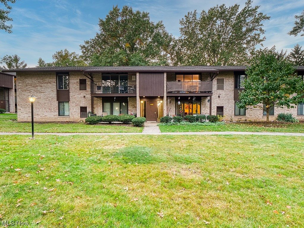 16495 Heather Ln #S202, Middleburg Heights, OH 44130 | Zillow