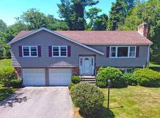 152 Meetinghouse Cir, Needham, MA 02492