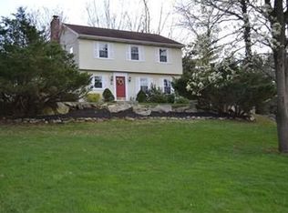 417 Cokesbury Rd, Annandale, NJ 08801