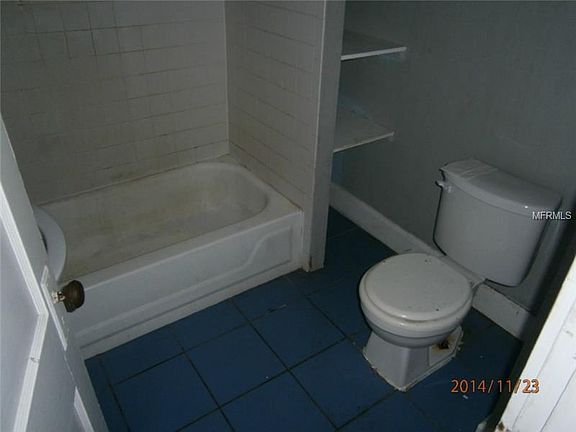 5th image of 116 6th Ave NE