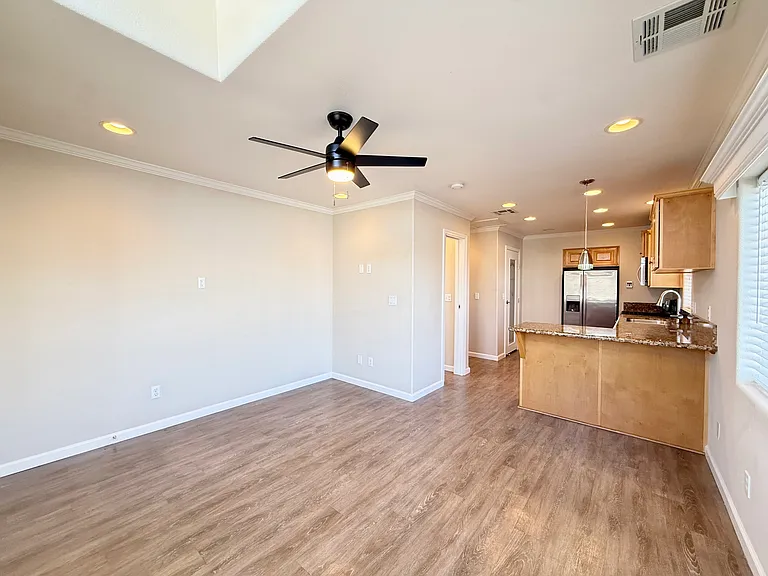 Surf City Beach Cottages — Photo 43