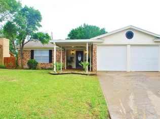 3920 Finley Rd, Irving, TX 75062
