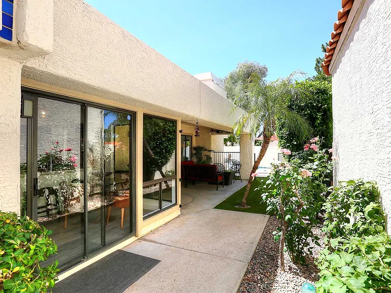 9280 N 100th Pl — Photo 14