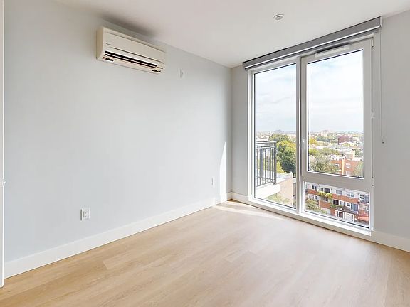 3rd image of 479 Herkimer St #6F