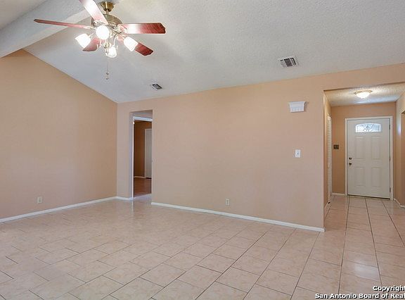 4th image of 8330 Lime House