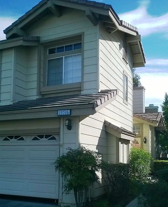 1st image of 13516 Apricot St