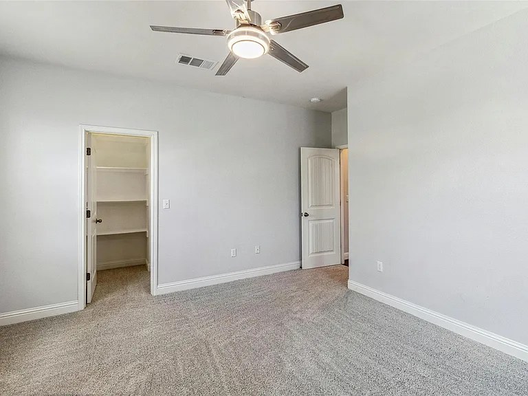 11813 Quintana Cv — Photo 19