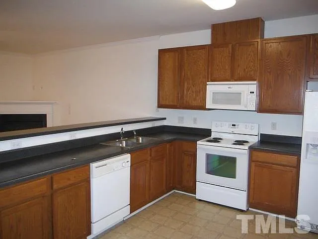 1725 Tw Alexander Dr #301 — Photo 6
