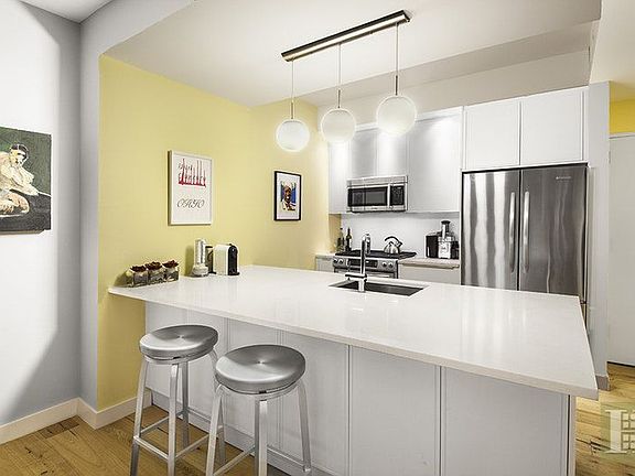 3rd image of 23 W 116th St APT 4C