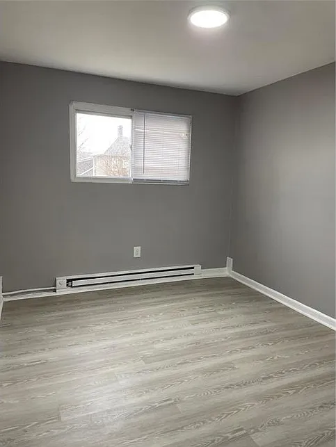 2 bed, 1.0 bath, $1,175 — Photo 4