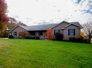 1330 Scenic Heights Dr, Wooster, OH 44691