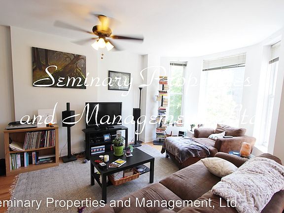 2nd image of 748 W Belden Ave APT 2