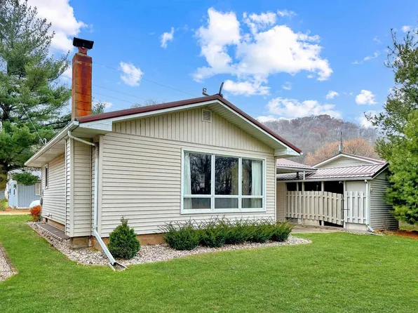 254 Mallard Lane, Garnavillo, IA 52049