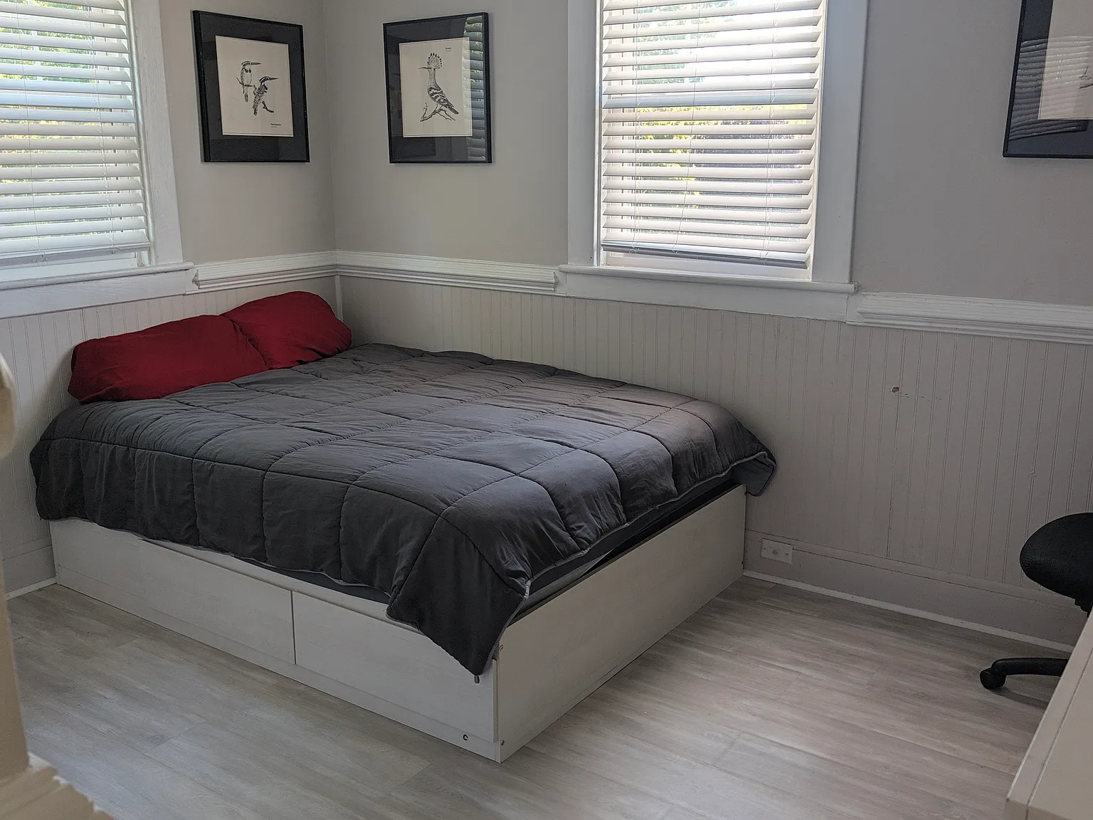 3 bed, 1.5 bath, 1604 sqft, $1,000 — Photo 1