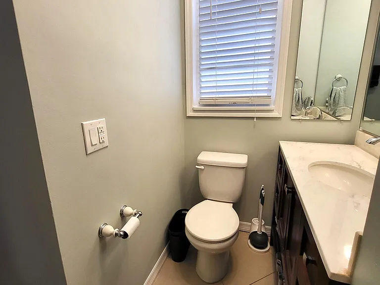 232 Cypress St #1 — Photo 16