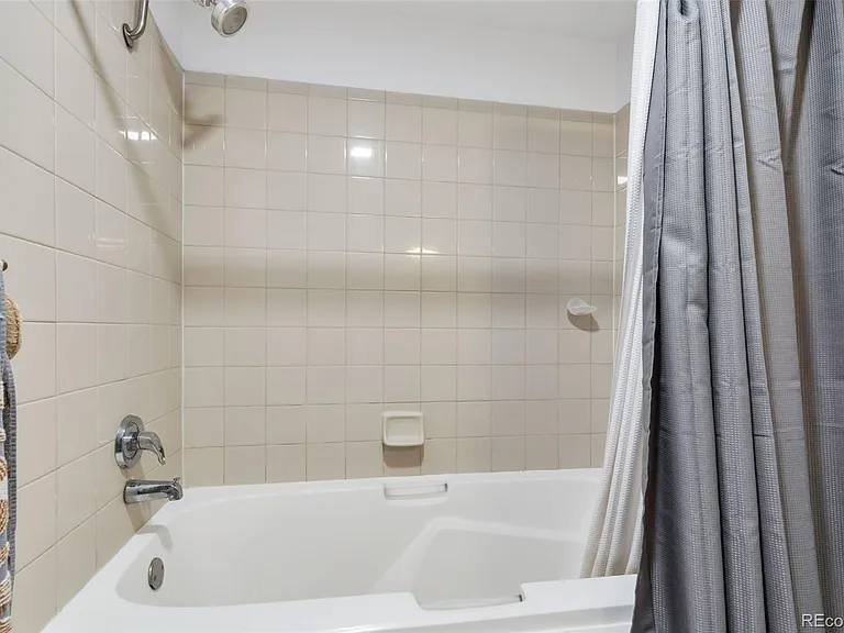 300 W 11th Ave #5B — Photo 23