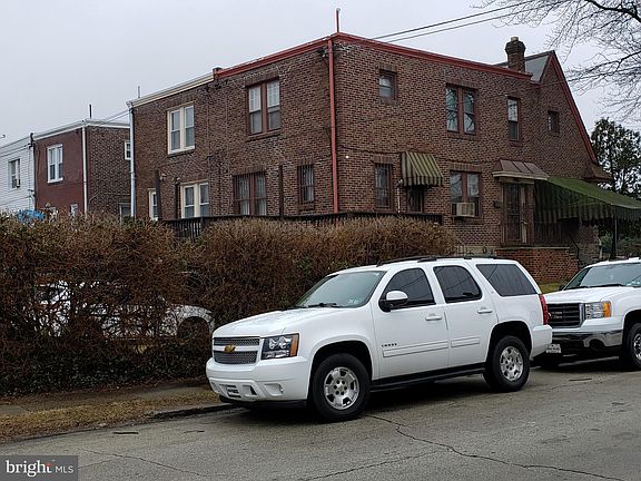 5th image of 1921 71st Ave
