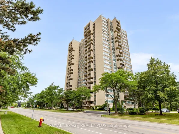 1359 White Oaks Blvd #1206, Oakville, ON L6H 2R8