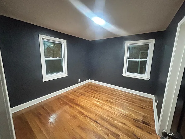 697 N Holmes St — Photo 18