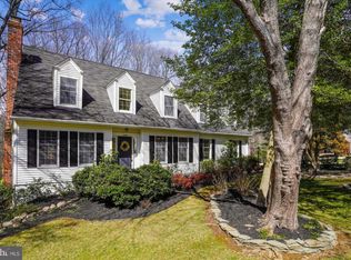 4608 Timber Ridge Dr, Dumfries, VA 22025