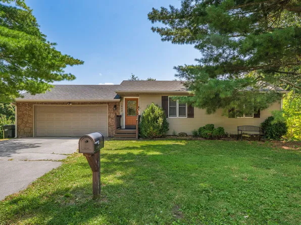 1602 E Sycamore Street, Ozark, MO 65721