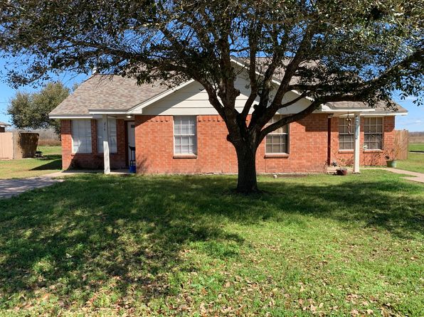212 Hunters Ln