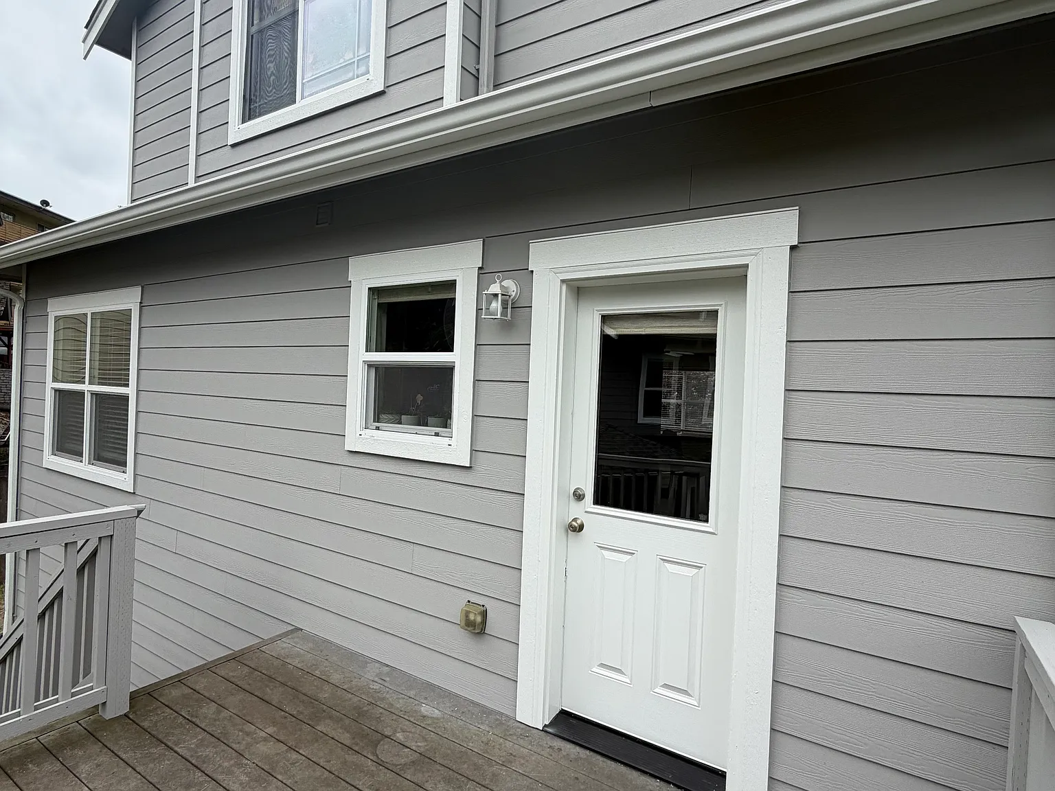 418 46th St SE — Photo 3