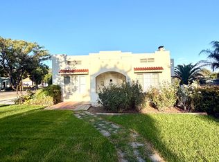 690 N 2nd Ave, Upland, CA 91786