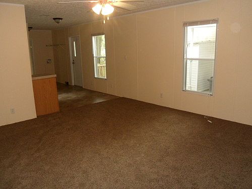 2nd image of 400 Parkwood Estates Dr