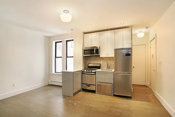 Rented by Corcoran | media 10