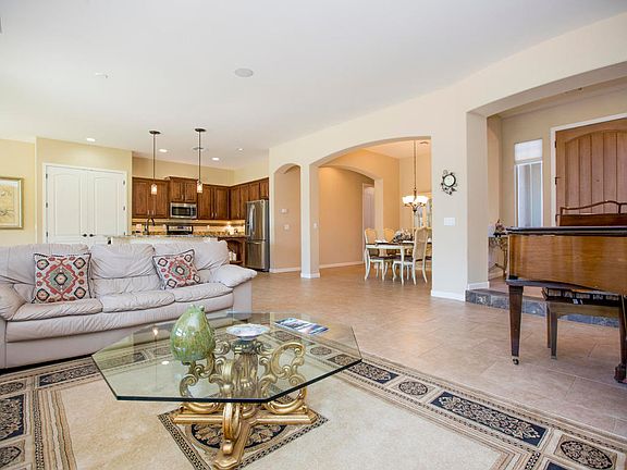 5th image of 8359 N Eland Dr