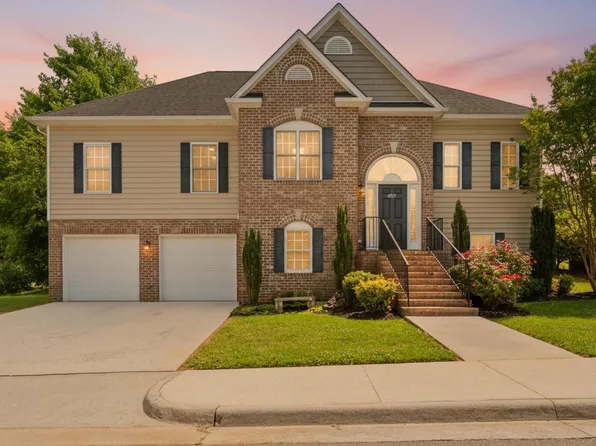 607 Garbo Dr, Lynchburg, VA 24502