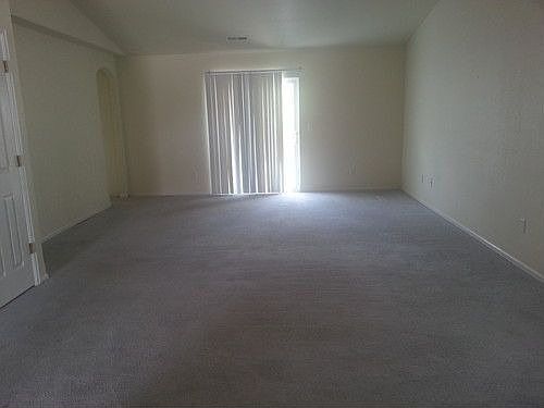3rd image of 12833 Pine Valley Cir