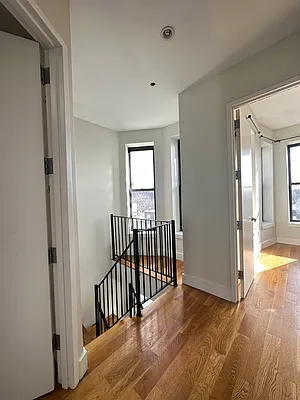 Rented by Cityside Rentals Corp | media 10